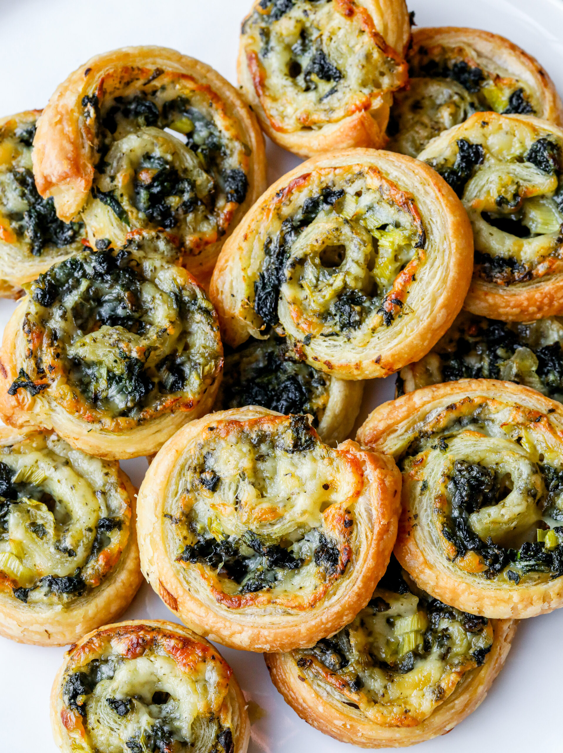 Easy Pesto Pinwheels